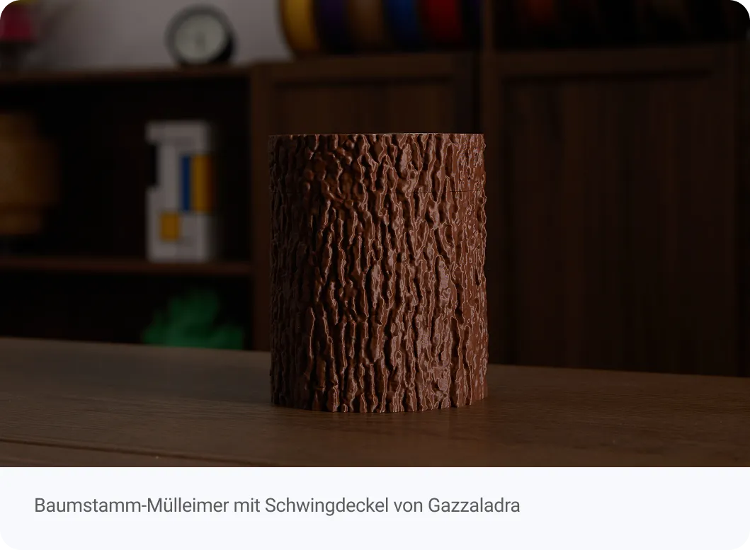 Baumstamm-Mülleimer mit Schwingdeckel von Gazzaladra